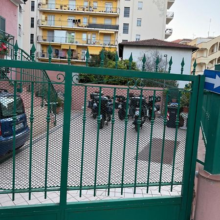 Villamareblu Ventimiglia Exteriör bild