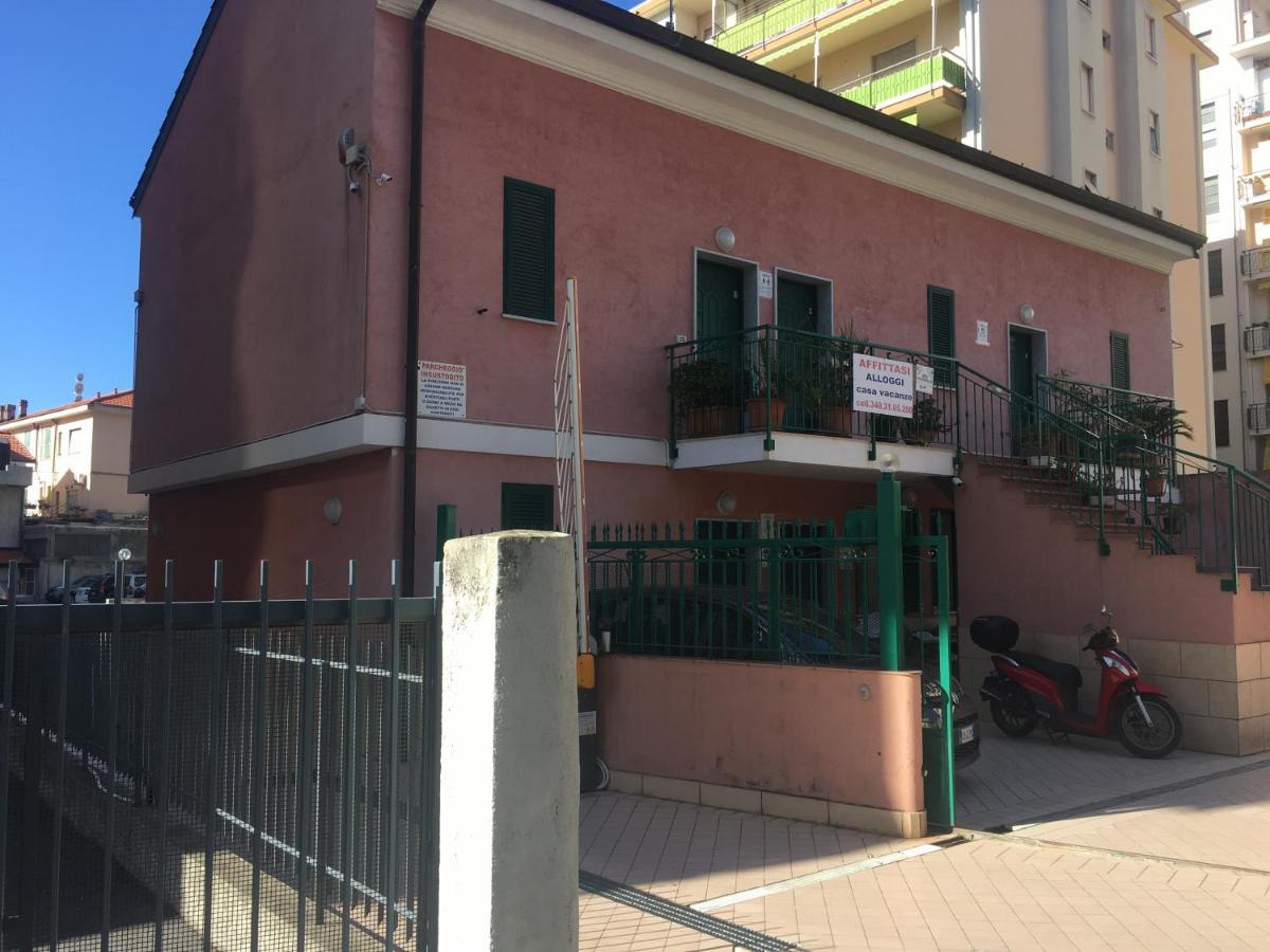 Villamareblu Ventimiglia Exteriör bild