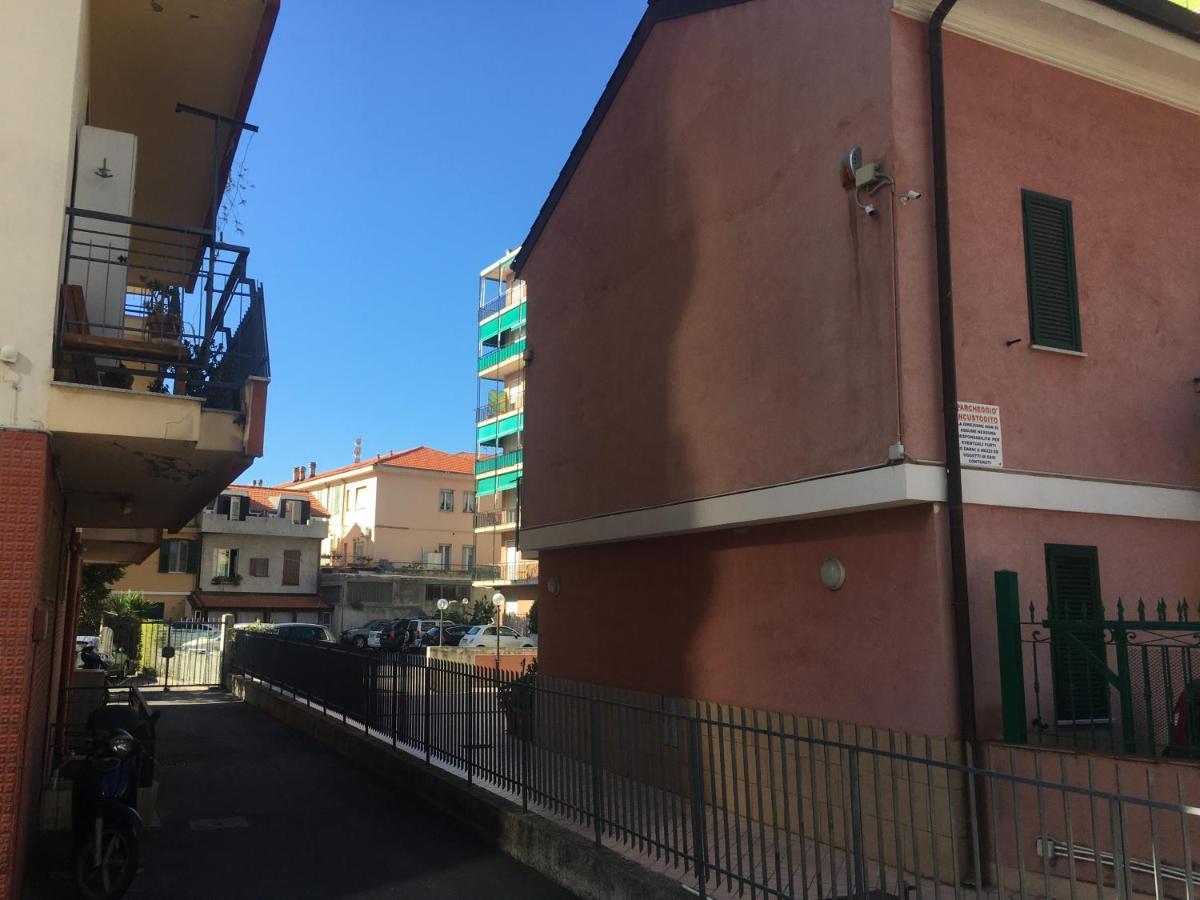 Villamareblu Ventimiglia Exteriör bild