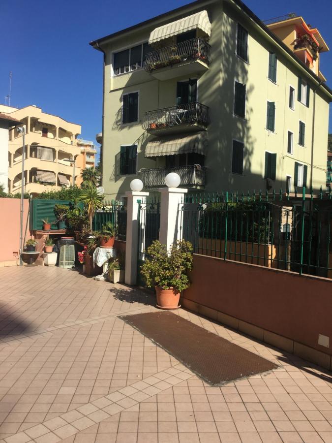 Villamareblu Ventimiglia Exteriör bild