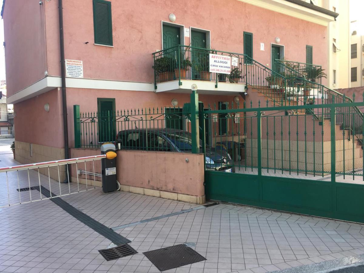 Villamareblu Ventimiglia Exteriör bild