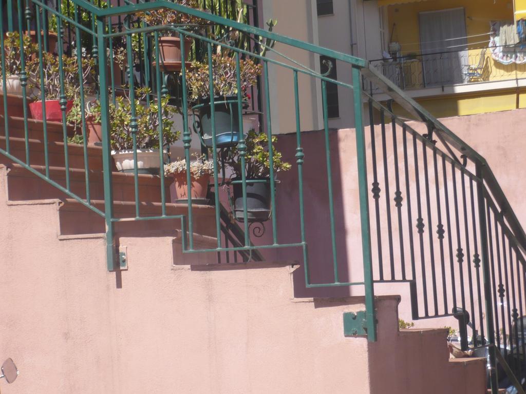 Villamareblu Ventimiglia Exteriör bild
