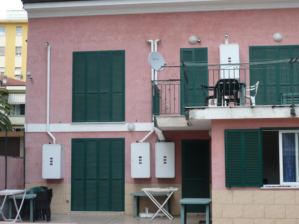 Villamareblu Ventimiglia Exteriör bild