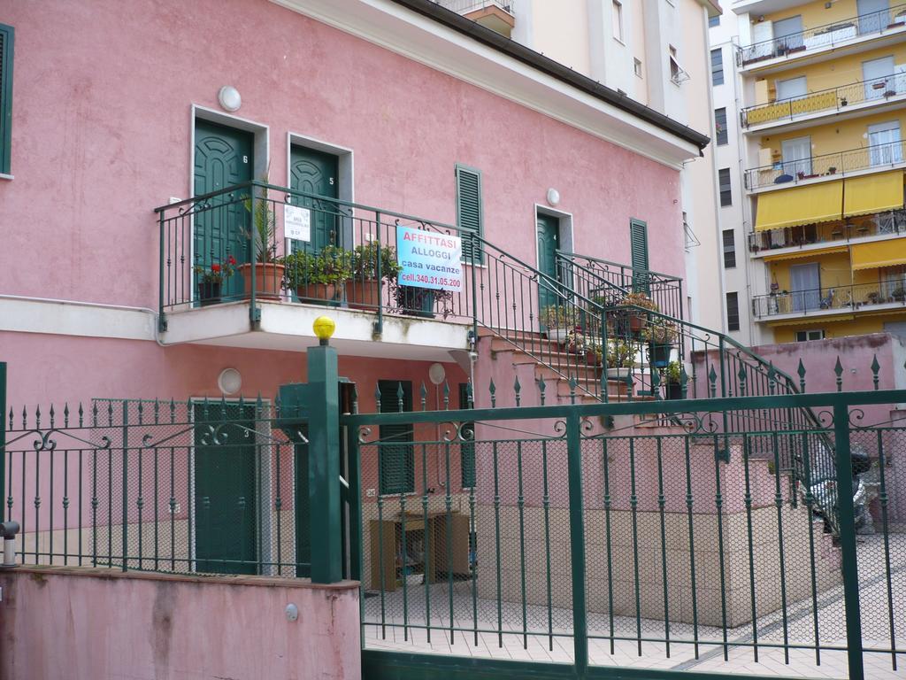Villamareblu Ventimiglia Rum bild